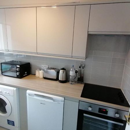 אינברנס Central Station Apartment מראה חיצוני תמונה