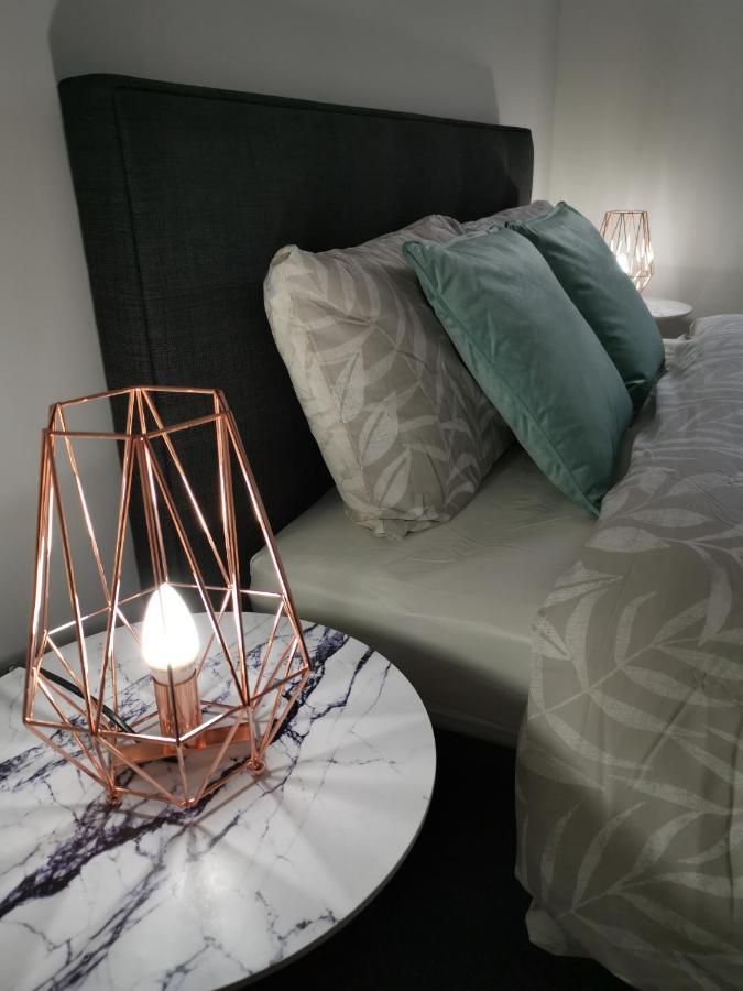 אינברנס Central Station Apartment מראה חיצוני תמונה