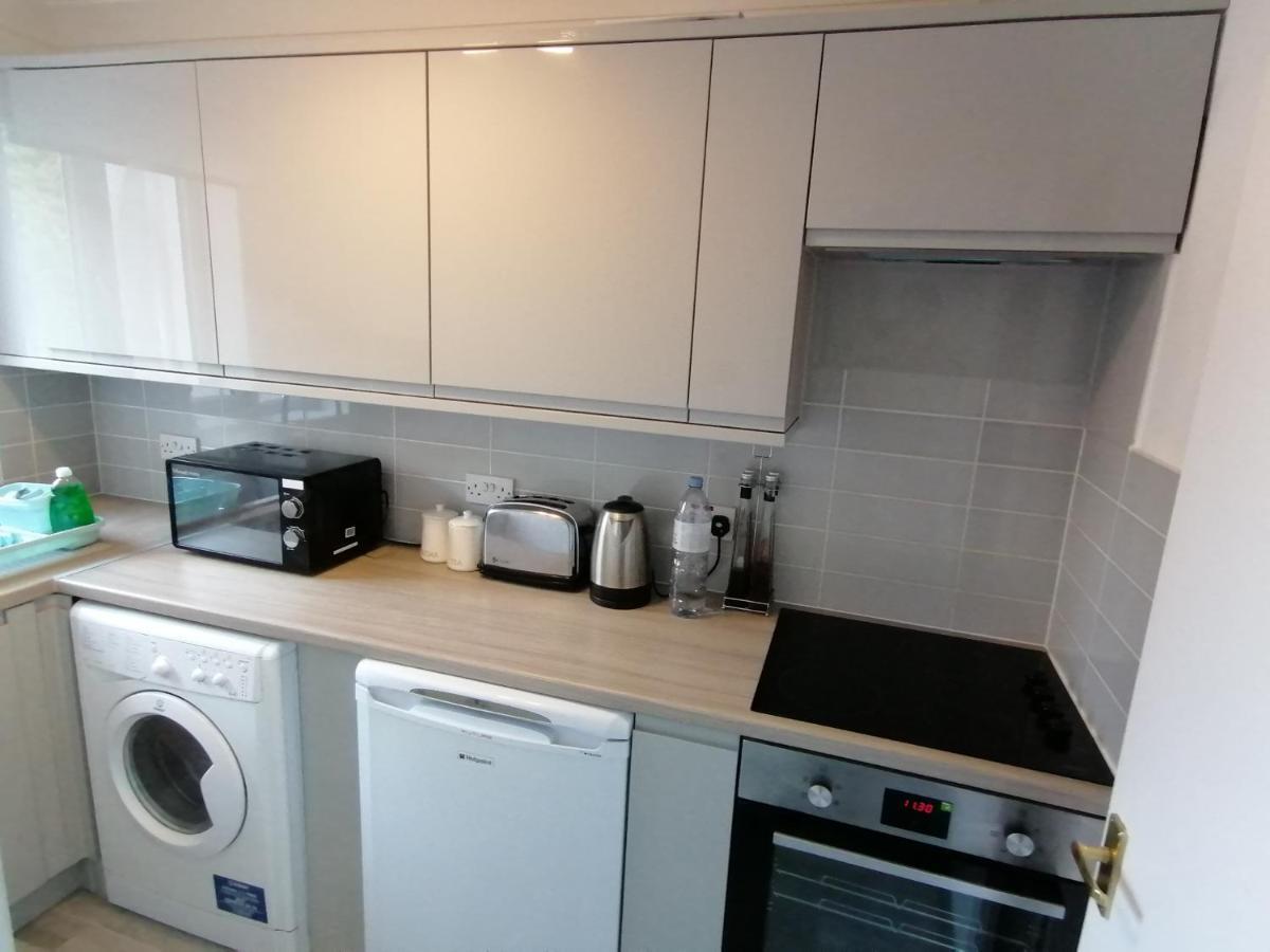 אינברנס Central Station Apartment מראה חיצוני תמונה